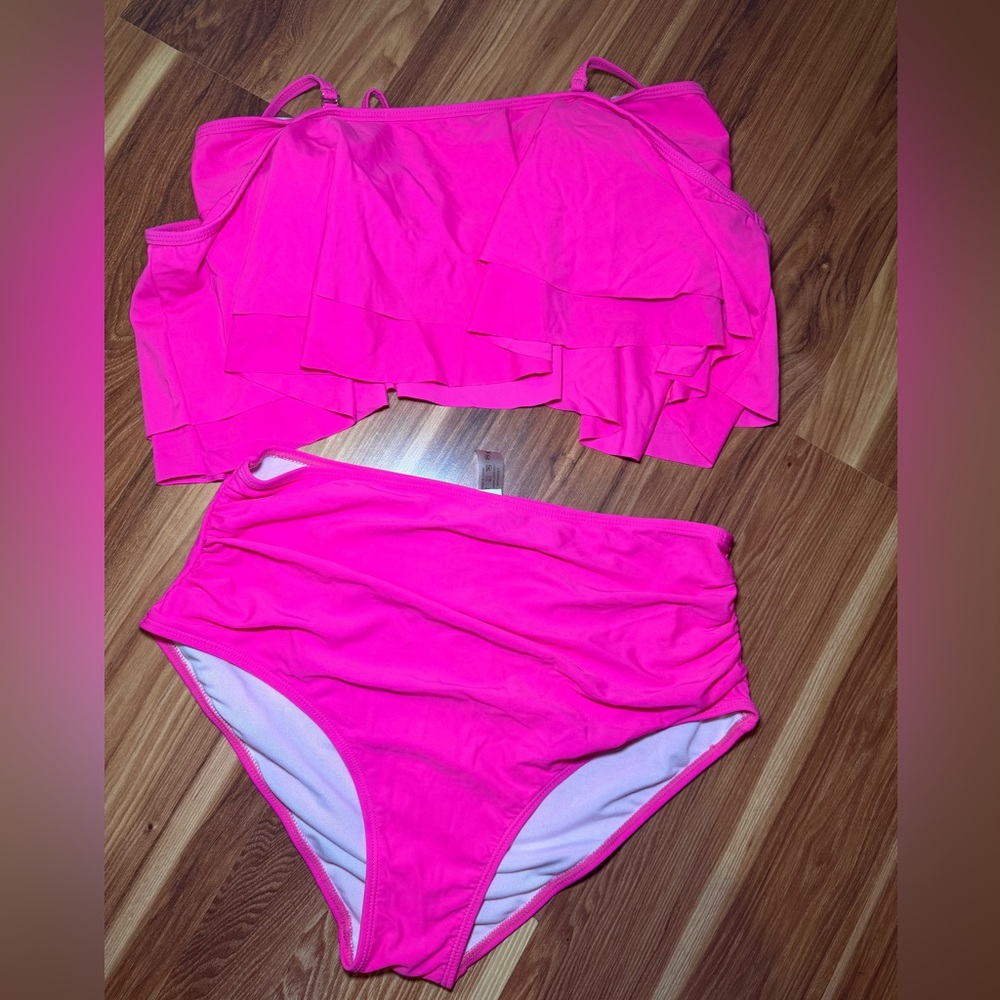 Hot Pink Ruffled full coverage bikini - Picture 1 of 9